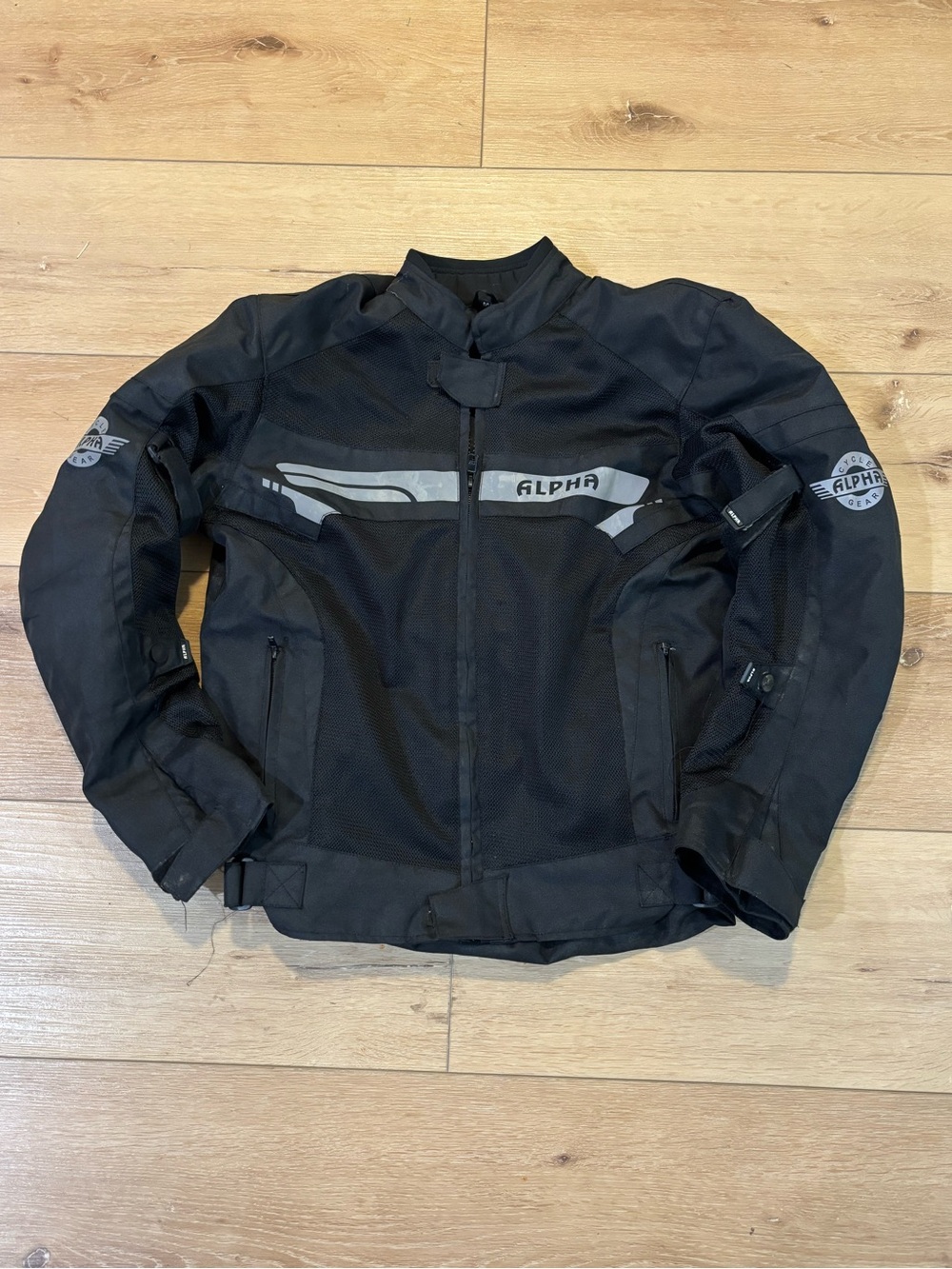 Cycle Alpha Gear Medium Jacket Black